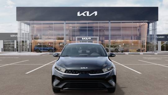 new 2024 kia forte lxs ivt