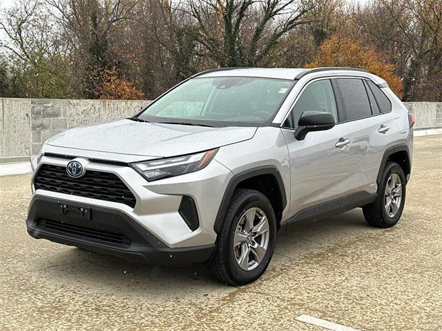 2024 toyota rav4 hybrid le