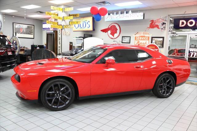 2019 dodge challenger sxt