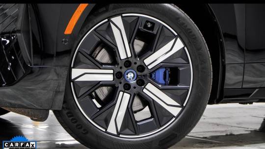 2023 BMW iX base vehicle