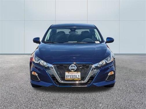 2021 nissan altima