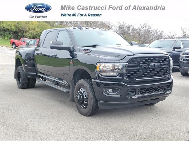 2022 ram 3500 big horn mega cab 4x4 6'4' box