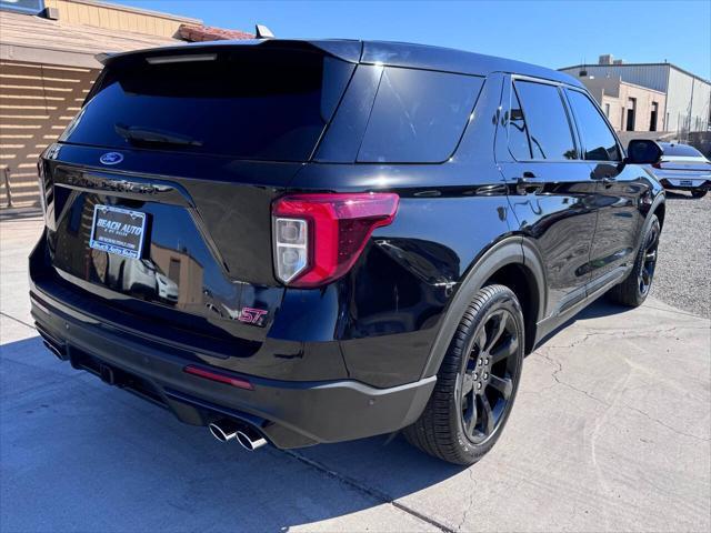 2022 ford explorer st