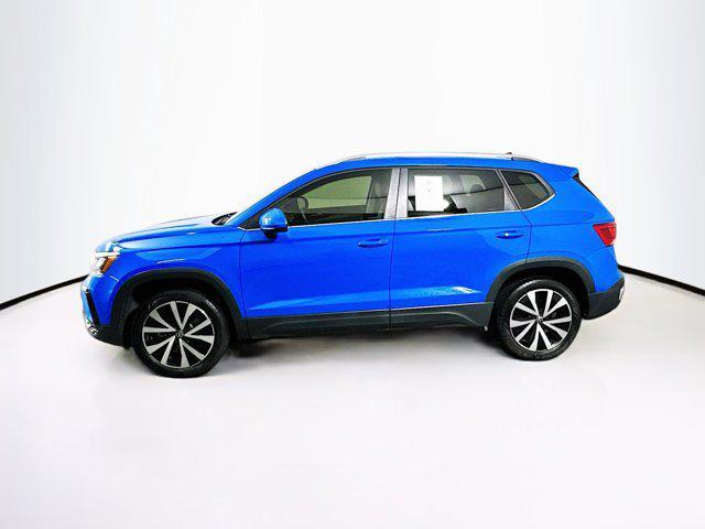 2022 volkswagen taos se