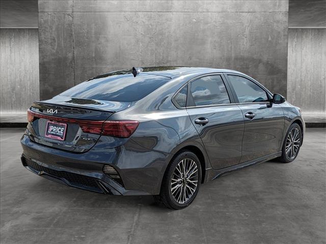 2022 kia forte gt-line