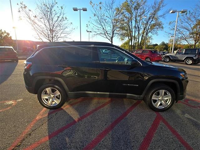 2022 jeep compass latitude