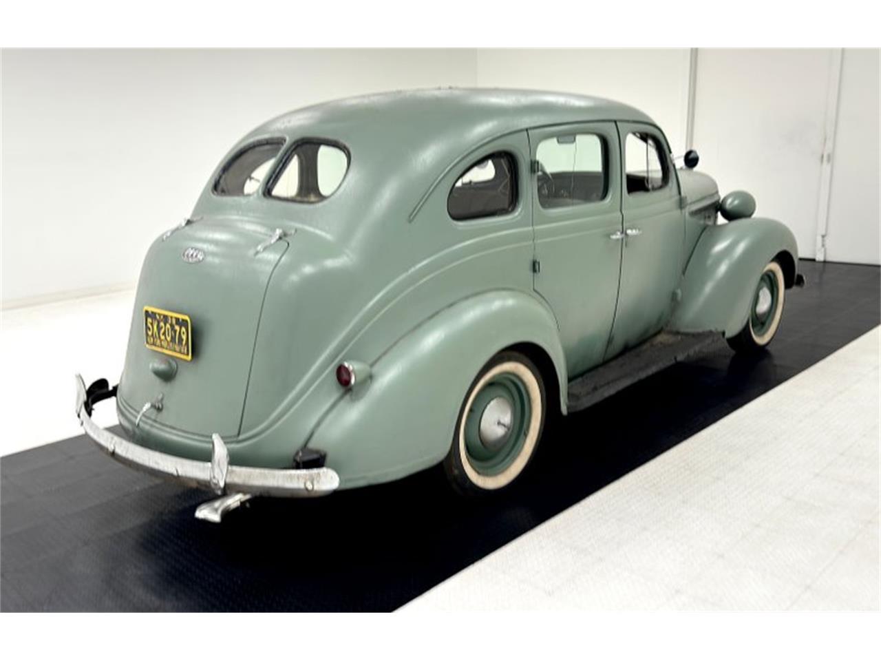 1938 plymouth p6