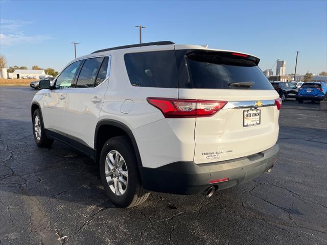2021 chevrolet traverse lt cloth
