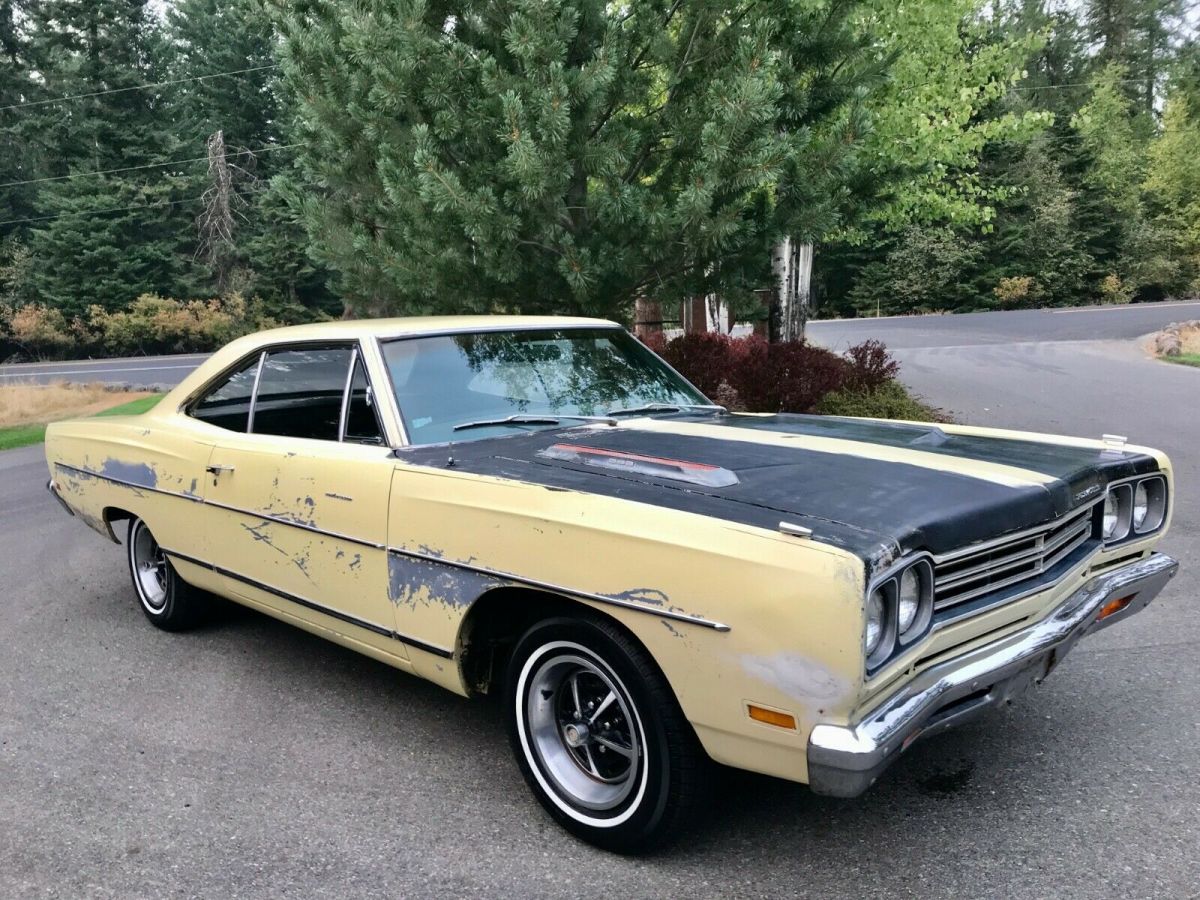 1969 plymouth roadrunner 383 air grabber 4 spd #'s matching 91k orig mi. hardtop