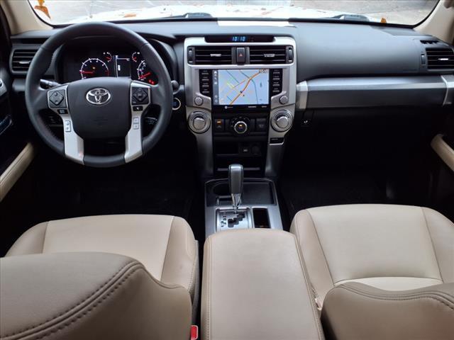 2022 toyota 4runner sr5 premium