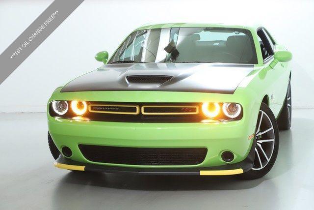 2023 dodge challenger r/t