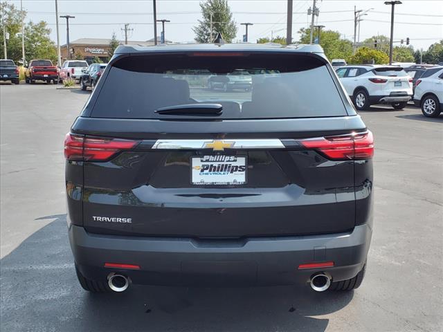 2022 chevrolet traverse ls