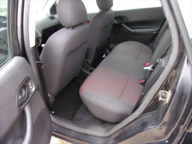 2005 ford focus zx4 st