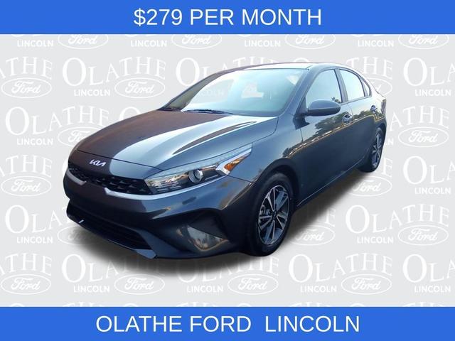 2023 kia forte lxs