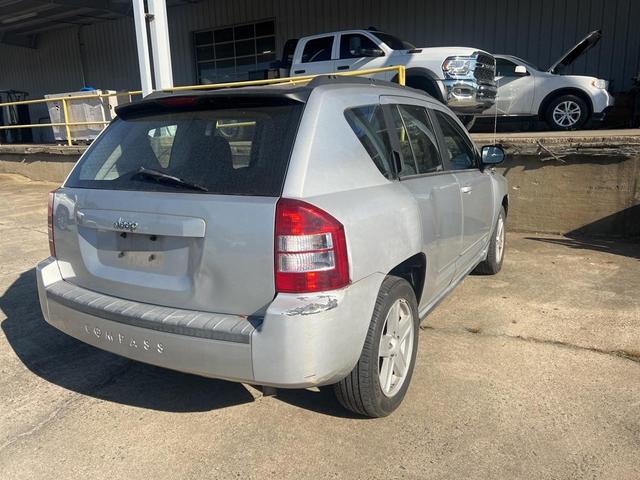 2010 jeep compass sport