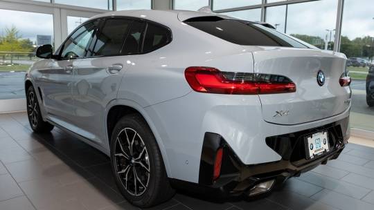 2025 BMW X4