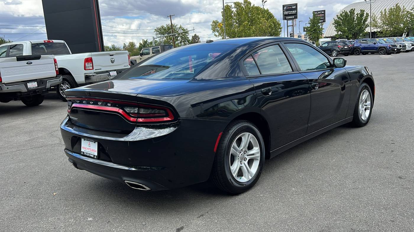2022 dodge charger sxt