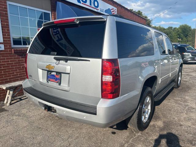 2013 chevrolet suburban 1500 lt