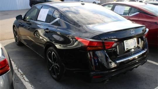 2023 nissan altima 2.5 sr