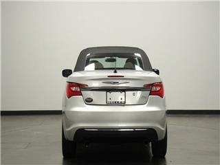 2012 Chrysler 200 touring