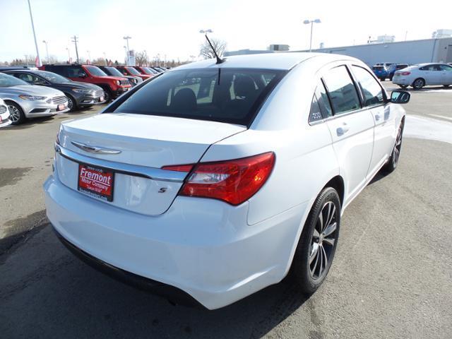 2013 chrysler 200 touring touring 4dr sedan for sale in atlantic city, wyoming