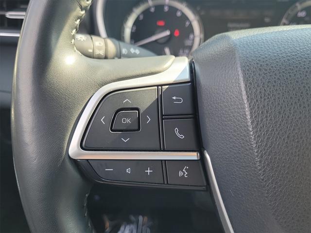2022 toyota highlander limited