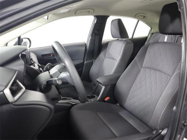2023 toyota corolla hybrid le