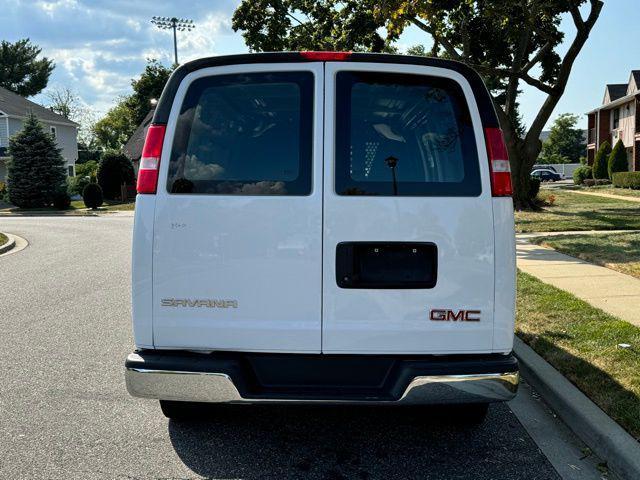 2021 gmc savana 2500 work van