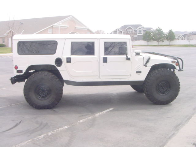 super clean 1993 hummer h1 only 53k miles new 40" tires winch tint stereo, mint!