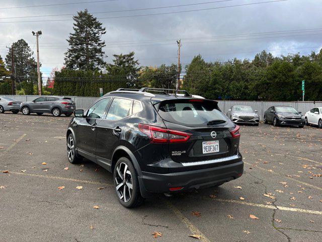 2022 nissan rogue sport sl