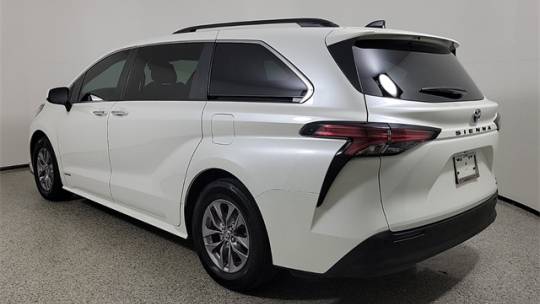 2021 Toyota Sienna