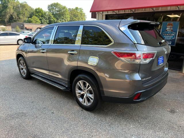 2015 toyota highlander le plus