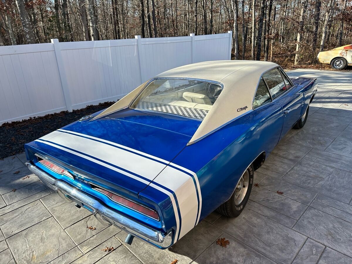 1969 dodge charger blue rwd manual 440 4 speed