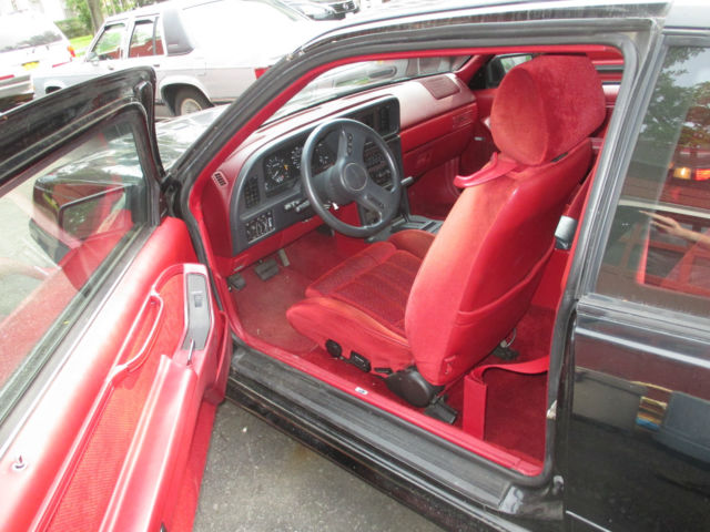 1988 ford thunderbird turbo sedan 2-door 2.3l