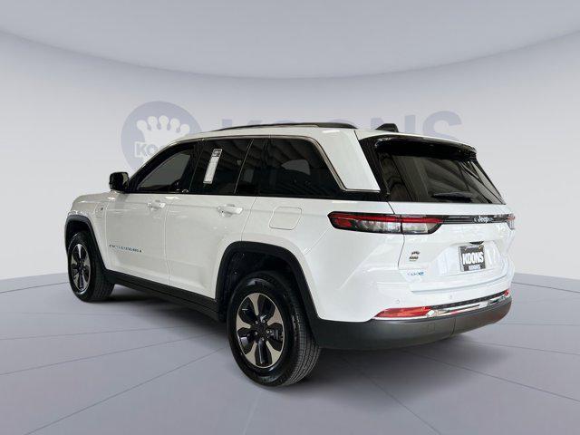 2023 jeep grand cherokee 4xe base