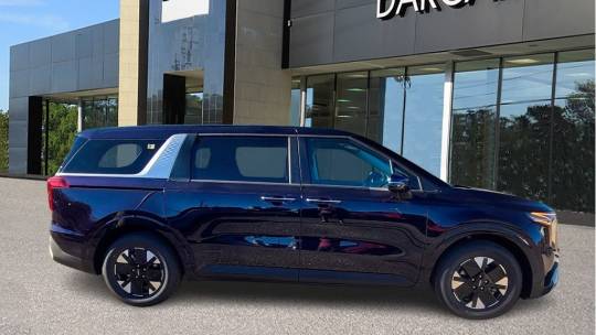 2025 Kia Carnival