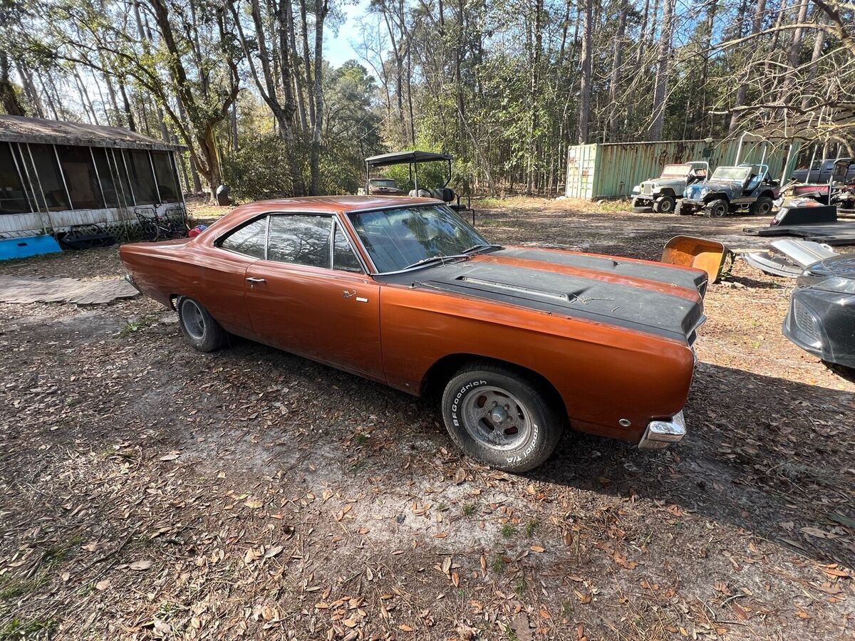 1968 plymouth road runner 6.3 orange rwd automatic 2dr hardtop 383 4bl