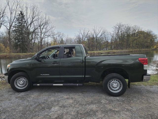 2011 toyota tundra grade