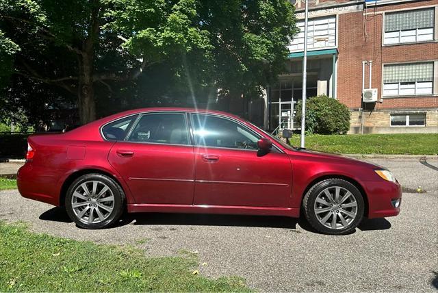 2009 subaru legacy base