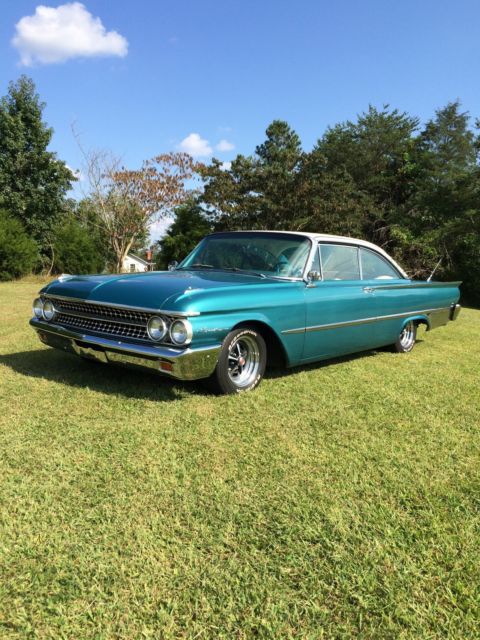 1961 ford galaxie starliner no reserve !!!