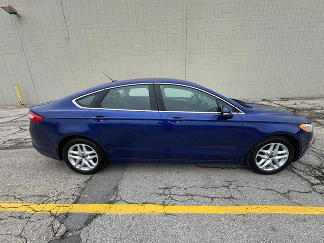 2014 ford fusion se