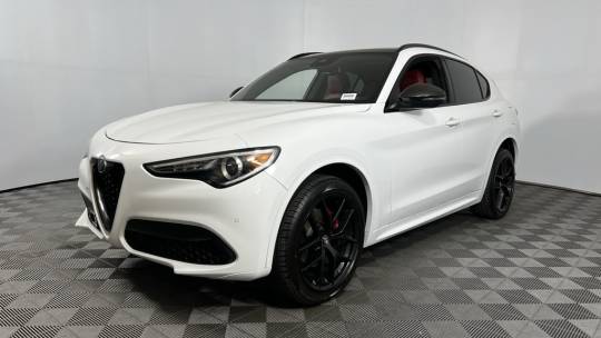 2021 Alfa Romeo Stelvio