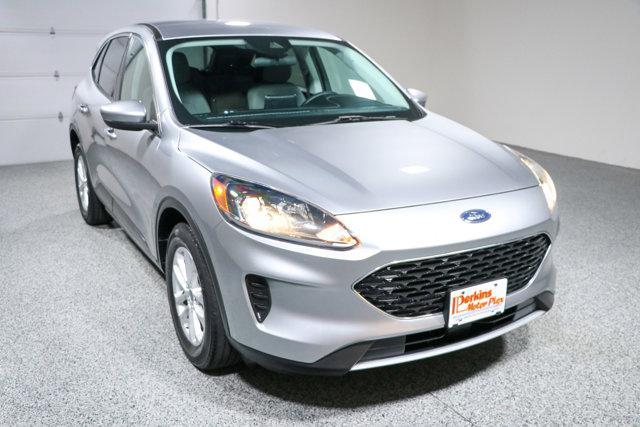 2021 ford escape se