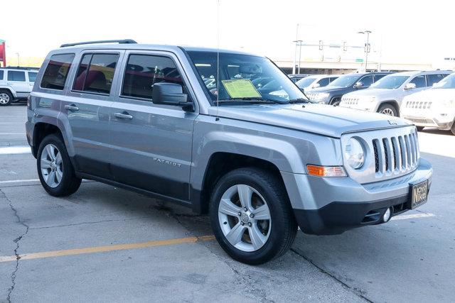 2017 jeep patriot latitude