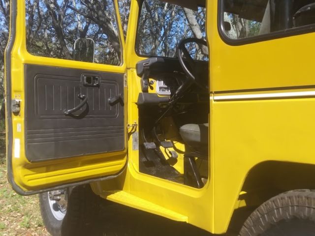 1978 toyota fj40 landcruiser (build for us market) ***reduced***