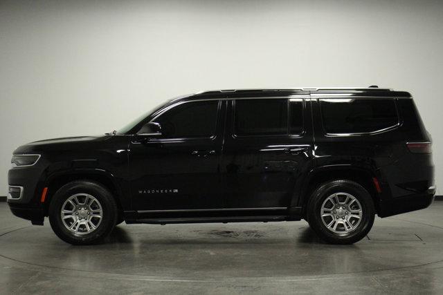 2023 jeep wagoneer base