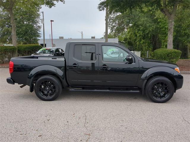 2021 nissan frontier sv