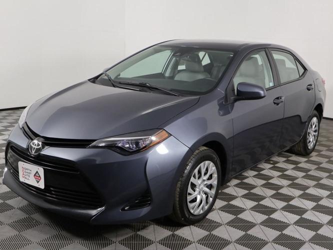 used 2017 toyota corolla le cleveland, oh 44129 for sale in cleveland, ohio