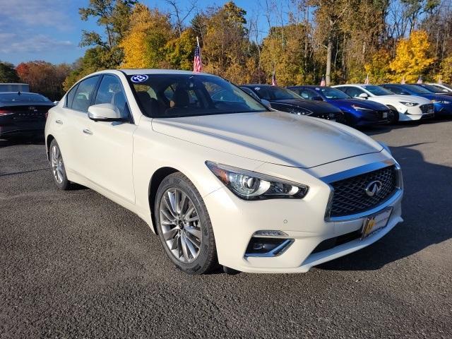 2023 infiniti q50 luxe