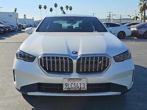 2024 bmw i5
